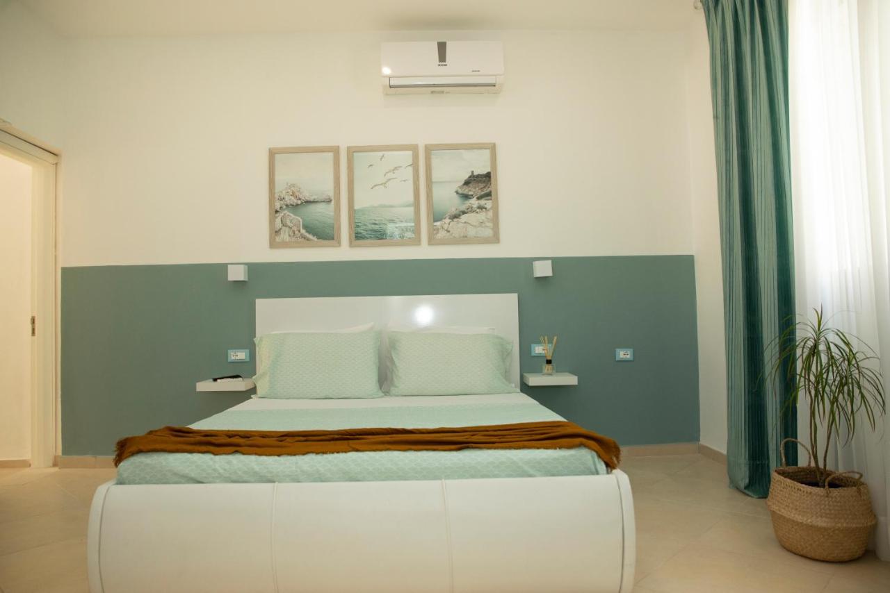 Toni'S Studios Vlorë Buitenkant foto