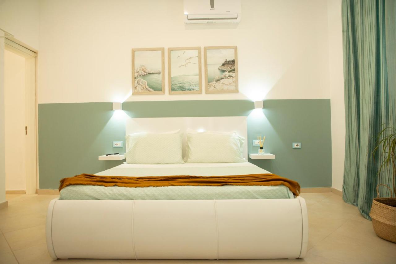 Toni'S Studios Vlorë Buitenkant foto