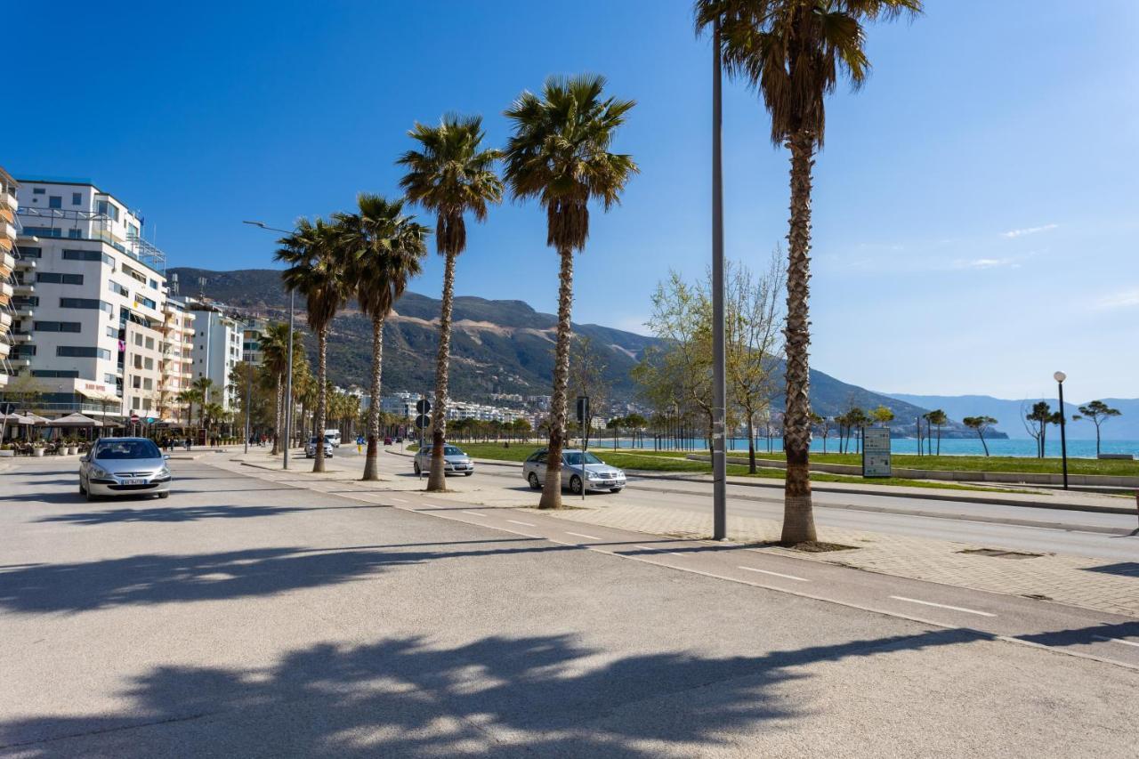 Toni'S Studios Vlorë Buitenkant foto