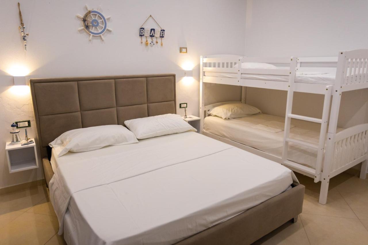 Toni'S Studios Vlorë Buitenkant foto