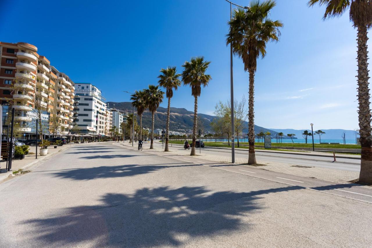 Toni'S Studios Vlorë Buitenkant foto
